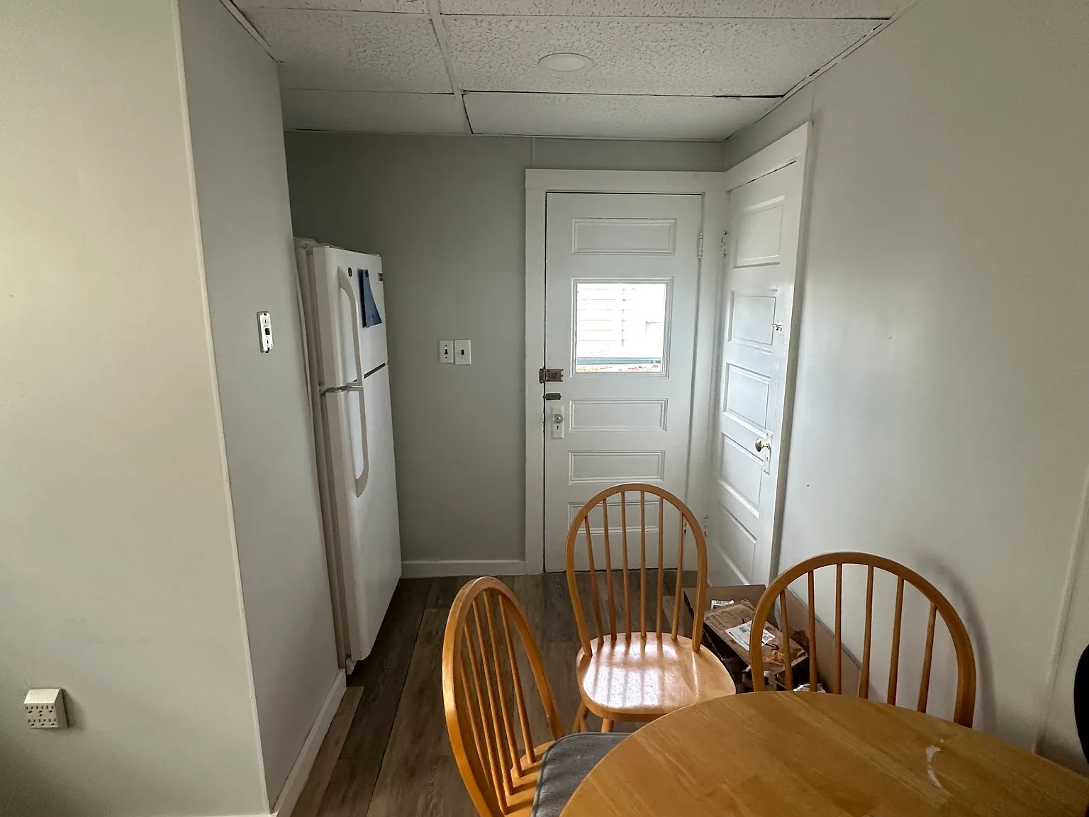 3 bed, $1,000 — Photo 4