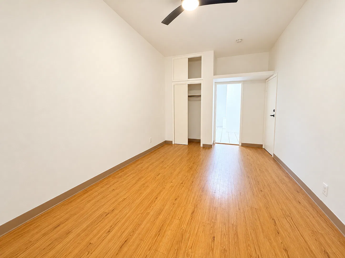 278 Onderdonk Avenue — Photo 3