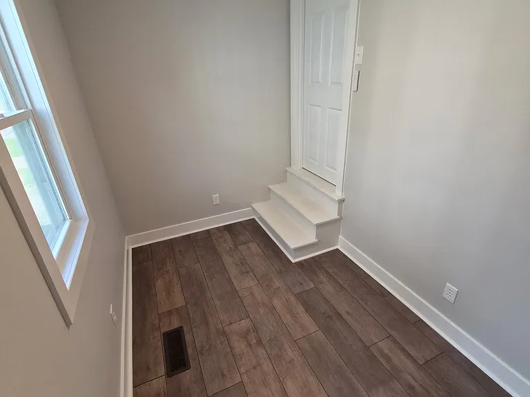 1017 Greene St — Photo 4