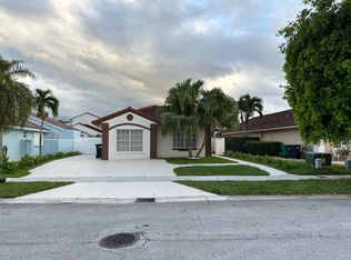 5901 SW 149th Ct, Miami, FL 33193