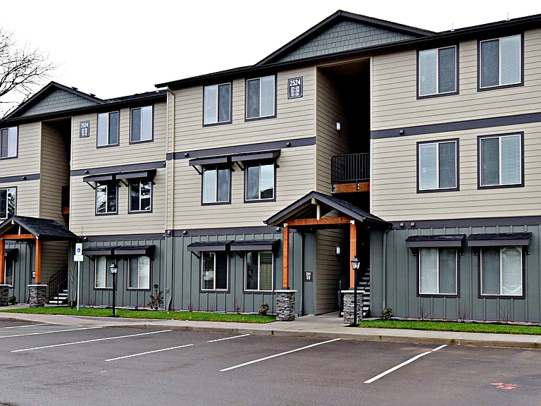 Cornerstone Apartments — Photo 13
