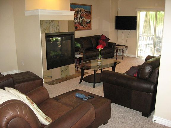 2nd image of 1358 E Lake Springs Ln