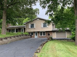 324 Brookview Rd, East Peoria, IL 61611