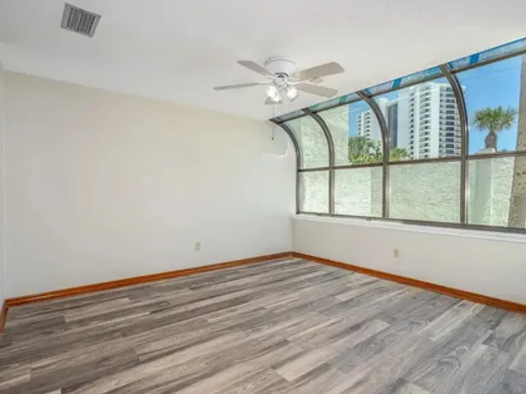 200 Florida Shores Blvd #200 — Photo 8