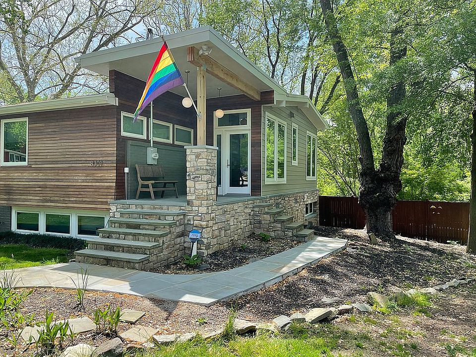 2nd image of 8301 Cool Spring Ln