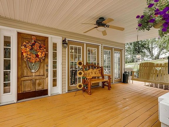 3rd image of 17449 Singing Wood Ln