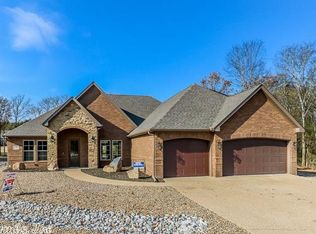11 Teruel Cir, Hot Springs Village, AR 71909