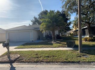 12003 Cedarfield Dr, Riverview, FL 33579