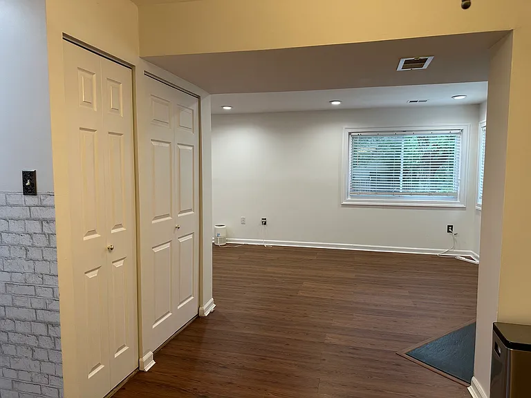 7650 Woodbine Dr — Photo 16