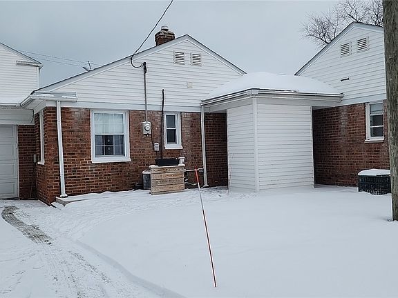 2nd image of 298 Buckner Dr