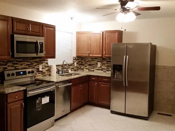 2462 Countess Dr, Saint Louis, MO 63136