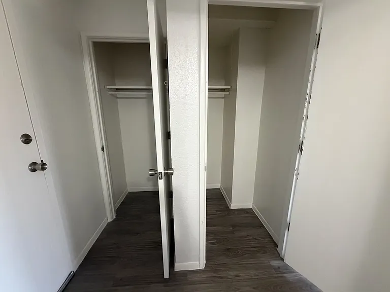 Academy Heights Apartments — Photo 17