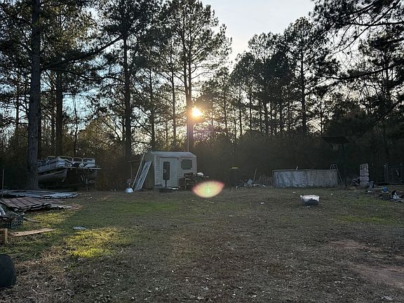 4th image of 1144 Transylvania Dr