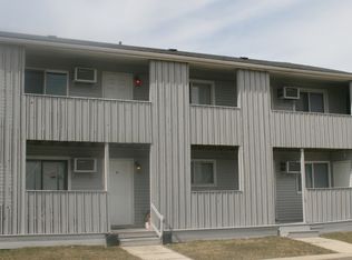 115 Harbor Dr, Oswego, IL 60543