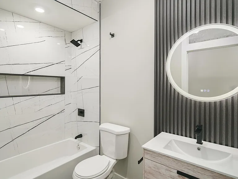 1726 N 22nd St #4 — Photo 12