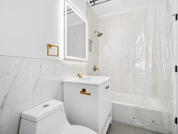 5th image of 9406 Fort Hamilton Pkwy Floor 2