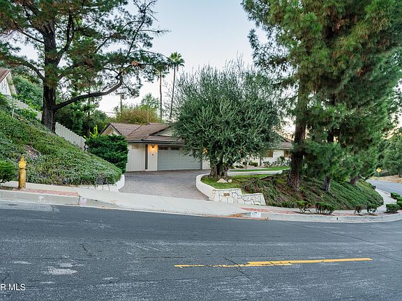 2nd image of 4605 San Feliciano Dr