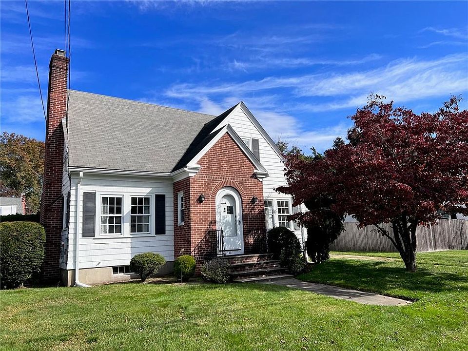 30 Forest Ave, Cranston, RI 02910 Zillow