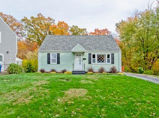 162 Wolcott Ave, West Springfield, MA 01089