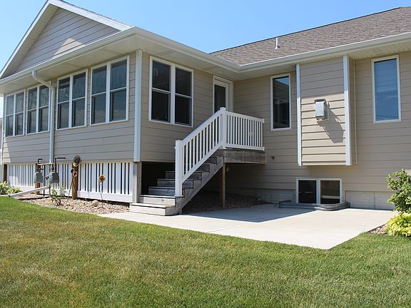 2nd image of 5820 Avenue N #6