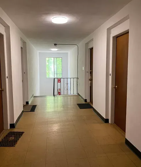 100 E Central St #7 — Photo 9