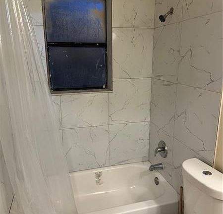 4th image of 3702 NW 116th Ter #3702