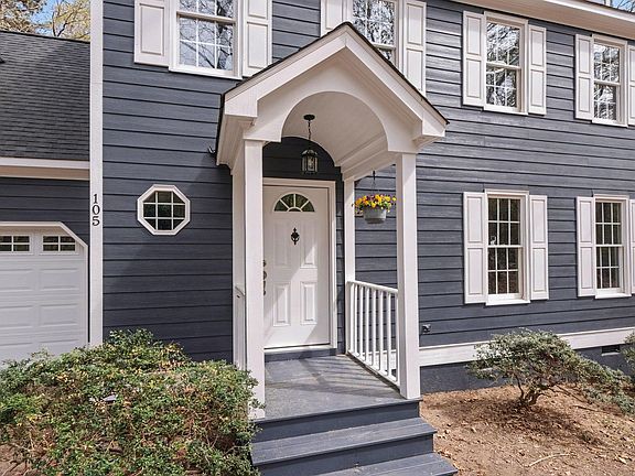 3rd image of 105 Trailwood Ct