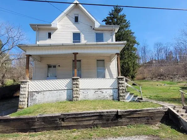 9939 Main St, Mill Creek, PA 17060
