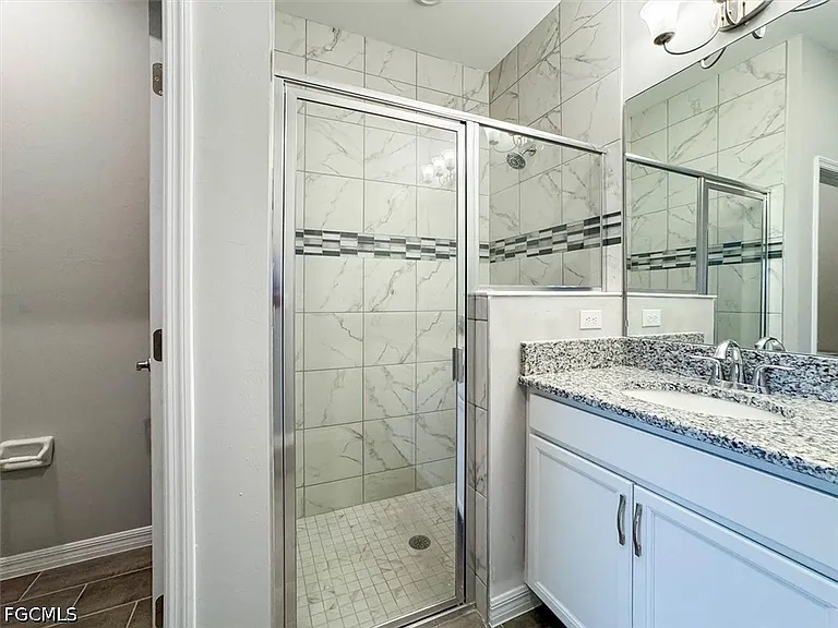 512 NW 25th Ave — Photo 25