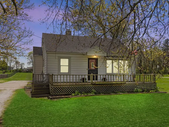 811 Drake Rd, Kendallville, IN 46755