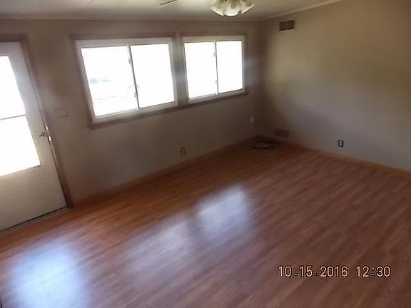 5th image of 6474 Marilyn Ave