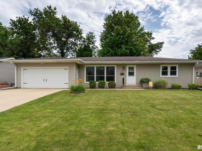 538 39th Ave, East Moline, IL, 61244