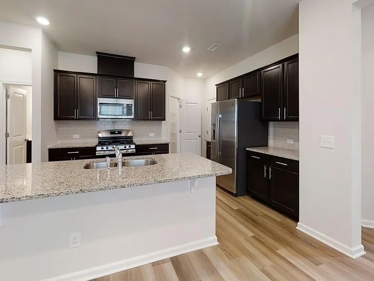 103 Silver Fir Ln — Photo 4
