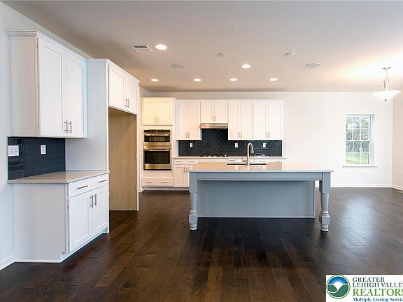 4th image of 3245 Michaels School Rd #3