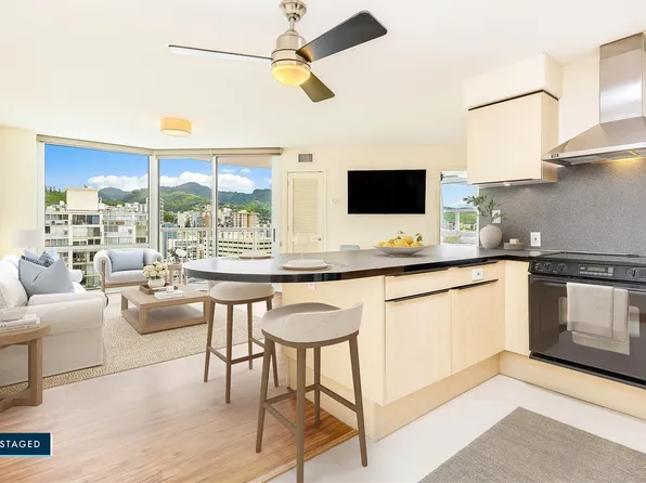 801 S King St APT 2109, Honolulu, HI 96813