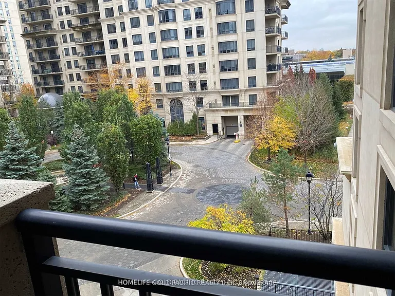 650 Sheppard Ave E #407 — Photo 5