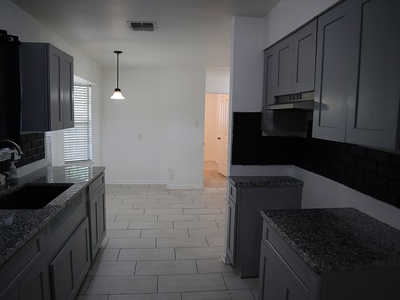 5th image of 5726 Swift Creek Dr