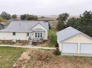 1515 Road 23, Benedict, NE 68316
