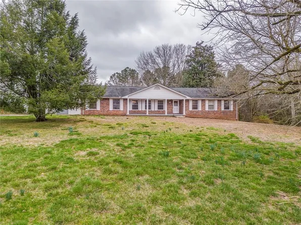 1065 Cartersville St, Ball Ground, GA 30107