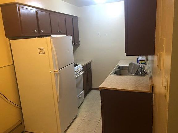 5th image of 5533 Aspen Ave