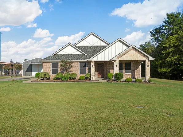 920 Lester Burt Rd, Farmersville, TX 75442