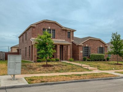 749 Snowy Orchid Ln, Desoto, TX, 75115