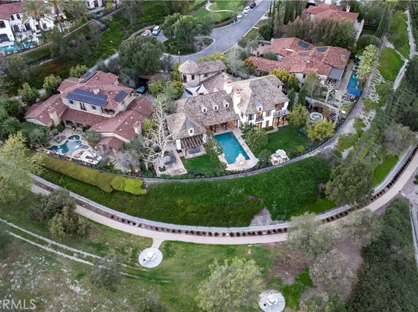 18 Mission Ridge Rd, Mission Viejo, CA 92694