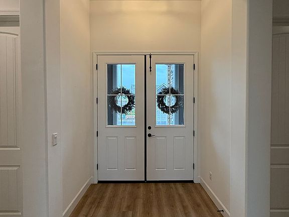 4th image of 5605 Bouquet Ln