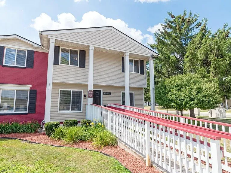 Schedule a Tour With Us Today