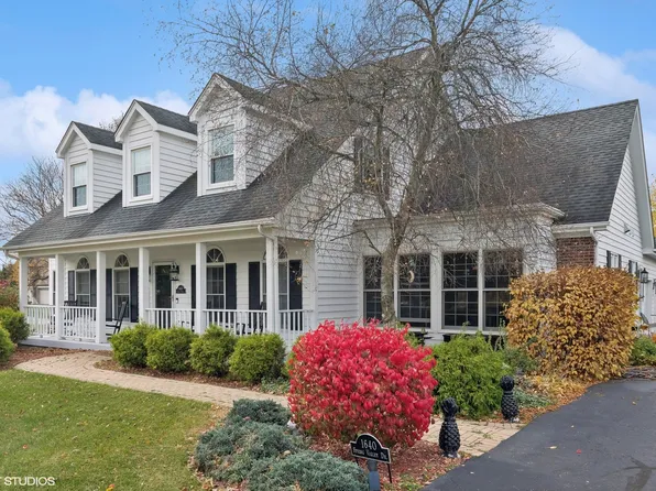 1640 Spring Valley Dr, Elburn, IL 60119