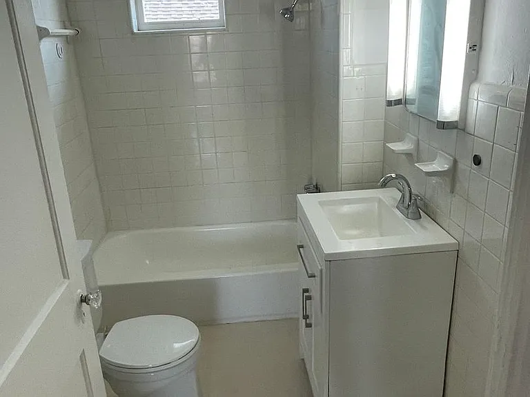 6525 W End Blvd #C — Photo 11