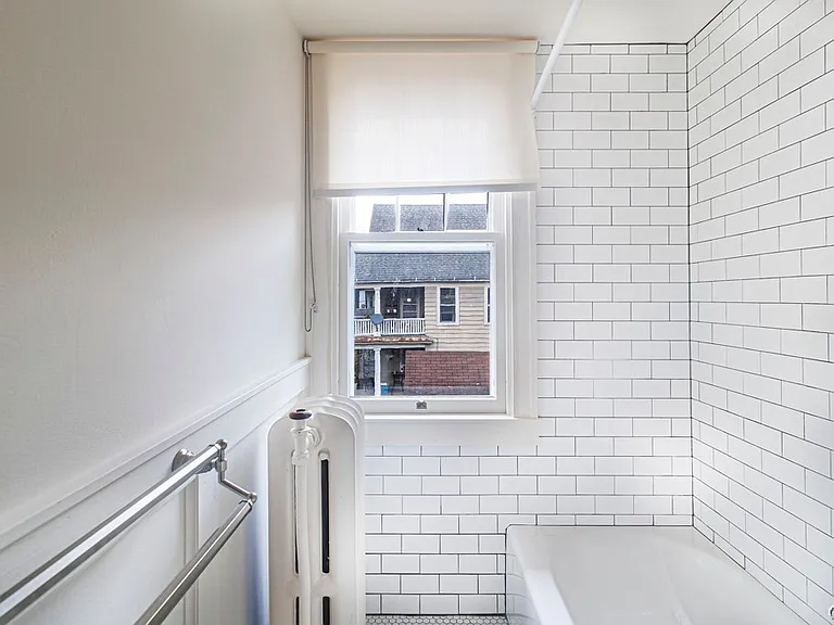6 Sanger Ave — Photo 34