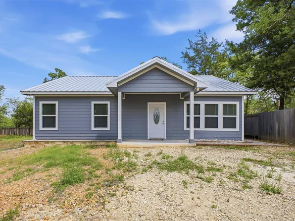 100 Walnut Cir, Somerville, TX 77879