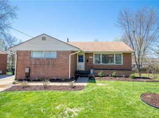 1238 Valley Dr NW, North Canton, OH 44720